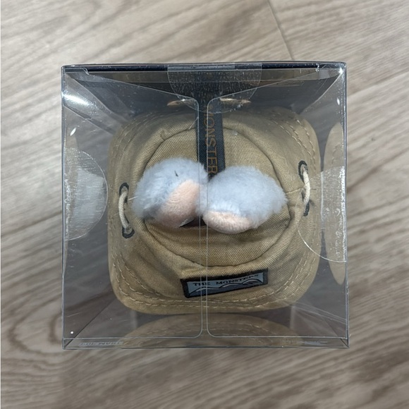 Labubu Fall in Wild NEW POP MART Authentic - Picture 5 of 6